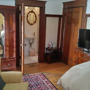 Ashbury House Bed & Breakfast Ottawa