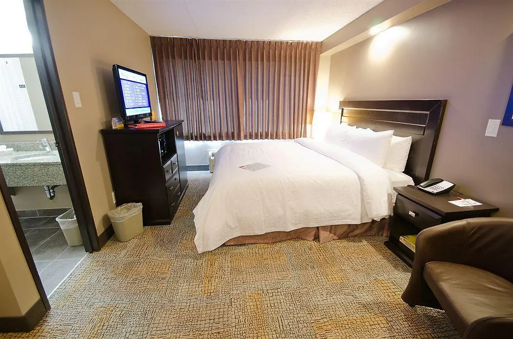 Express By Canad Inns Winnipeg